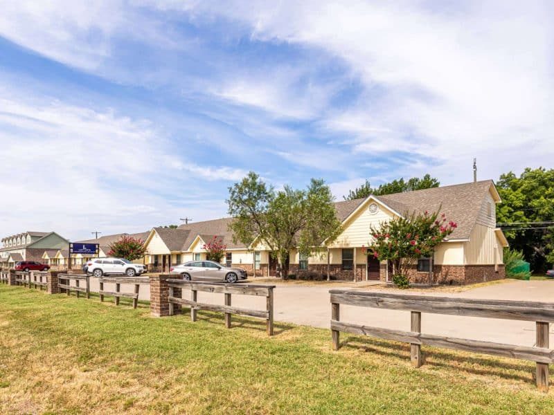 Home Tribeca Apartments